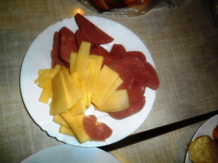 Картинка еда колбасные+изделия колбаса сыр