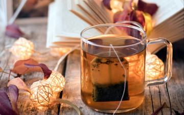 Картинка еда напитки +чай прозрачный стакан заварка чай