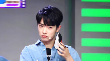 Картинка мужчины xiao+zhan лицо маска рубашка