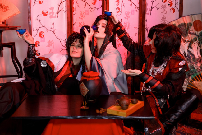 Обои картинки фото девушки, - креатив,  косплей, костюмы, образы, вечеринка, harleq, belpo, m, kokoro, cea