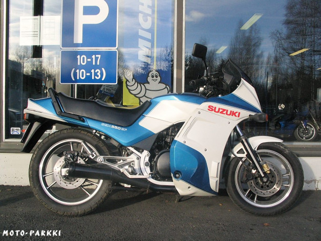 Обои картинки фото suzuku, gsx, 550, ef, sinivalko, мотоциклы, suzuki