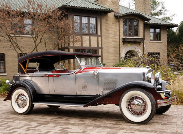 Обои картинки фото автомобили, классика, особняк, автомобиль