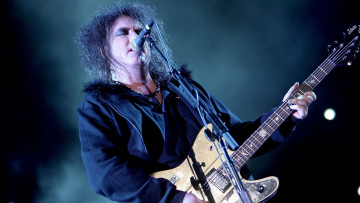 Картинка robert smith музыка другое певец продюсер гитарист клавишник великобритания