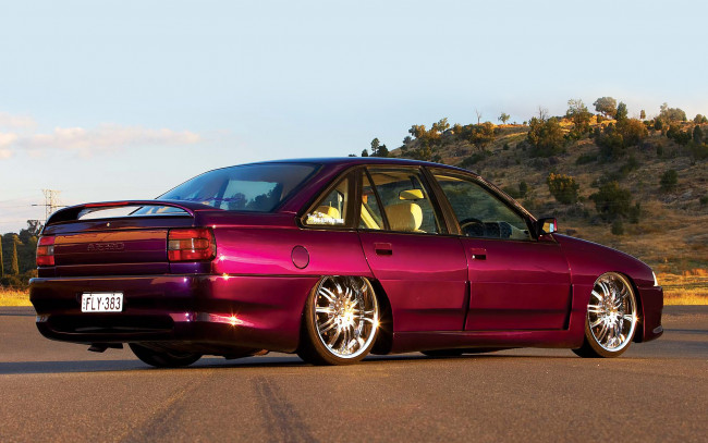 Обои картинки фото автомобили, holden, auto