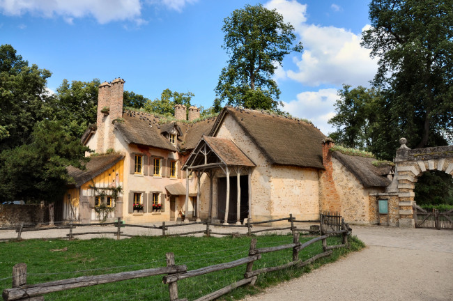 Обои картинки фото деревня, королевы, марии, антуанетты, versailles, франция, города, здания, дома, музей, ландшафт