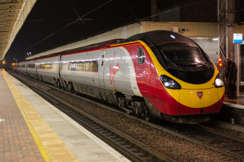 Картинка техника поезда поезд перрон рельсы дорога железная