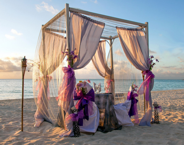 Обои картинки фото интерьер, декор,  отделка,  сервировка, украшения, кресла, стол, пляж, море