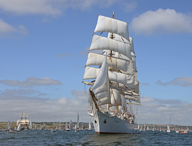 Обои картинки фото корабли, парусники, корабль, мачты, паруса