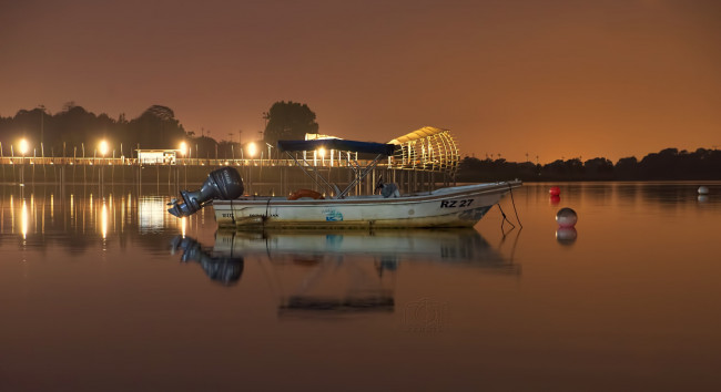 Обои картинки фото корабли, катера, мотор, вечер, река, катер