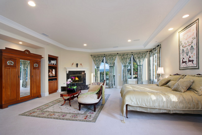 Обои картинки фото интерьер, спальня, кресло, кровать, ковер, дизайн