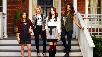 Картинка кино+фильмы pretty+little+liars ashley benson lucy hale troian bellisario shay mitchell