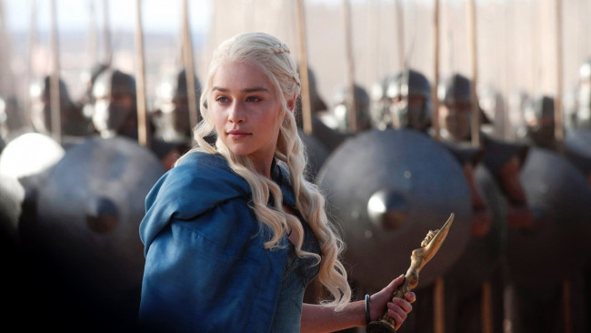 Обои картинки фото кино фильмы, game of thrones , сериал, daenerys, targaryen, emilia, clarke