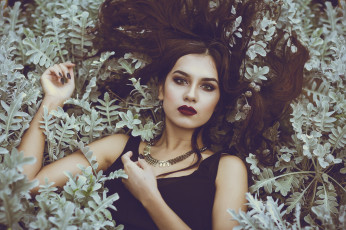 Картинка красотка девушки -+брюнетки +шатенки девушка красивая супер секси няша нежная классная модница лапочка мадам