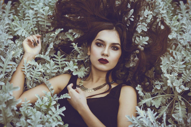 Обои картинки фото красотка, девушки, - брюнетки,  шатенки, девушка, красивая, супер, секси, няша, нежная, классная, модница, лапочка, мадам