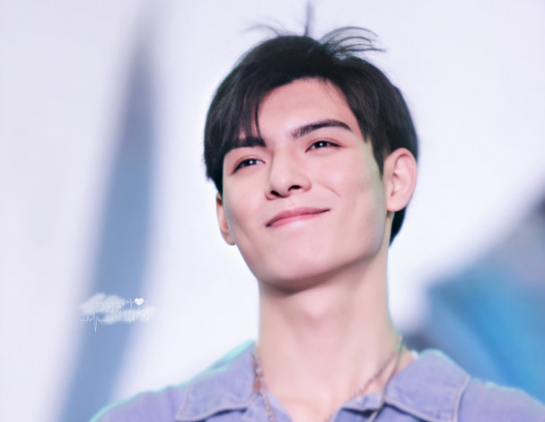 Обои картинки фото мужчины, wang hao xuan, ван, хаосюань, wang, hao, xuan