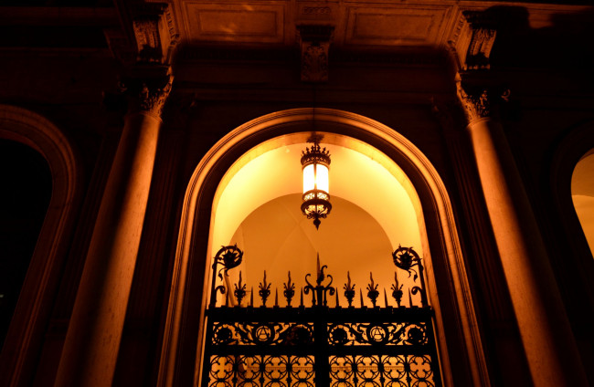 Обои картинки фото разное, осветительные, приборы, рим