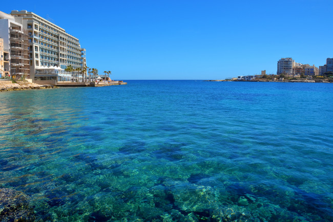 Обои картинки фото st, julian`s, malta, города, пейзажи, море, дома