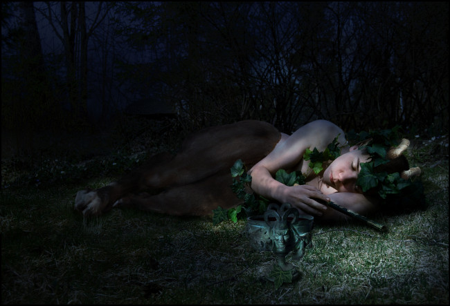 Обои картинки фото разное, компьютерный, дизайн, лес, чаша, сатир, креатив, копыта, лисья, рога, флейта, сон, ночь