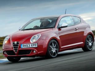 Картинка автомобили alfa+romeo красный 2013 955 sportiva uk-spec mito alfa romeo