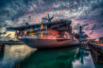 Картинка корабли авианосцы +вертолётоносцы музей