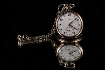 Картинка разное Часы +часовые+механизмы отражение циферблат цепочка