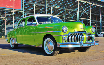 Картинка автомобили выставки+и+уличные+фото white desoto green