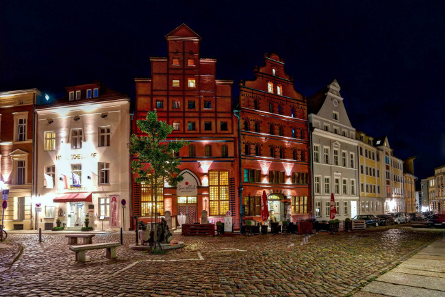 Обои картинки фото города, - огни ночного города, брустчатка