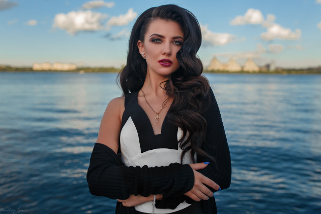 Обои картинки фото девушка, девушки, -unsort , брюнетки, темноволосые, модель