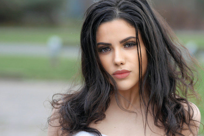 Обои картинки фото девушки, -unsort , лица,  портреты, взгляд, лицо