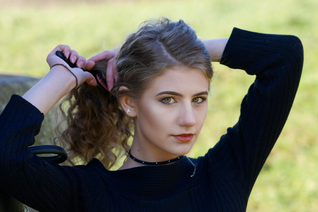 Обои картинки фото девушки, -unsort , лица,  портреты, взгляд, лицо