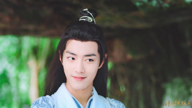 Обои картинки фото кино фильмы, the untamed, вэй, усянь, улыбка