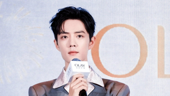 Обои картинки фото мужчины, xiao zhan, актер, певец, микрофон