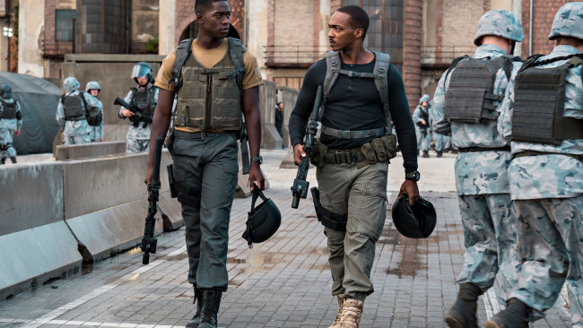 Обои картинки фото outside the wire ,  2021 , кино фильмы, outside the wire, смертельная, зона, фантастика, боевик, outside, the, wire, anthony, mackie, damson, idris