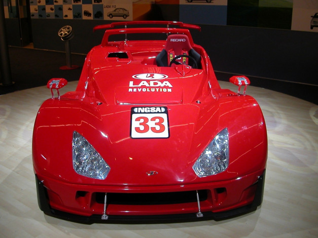 Обои картинки фото lada, revolution, автомобили, выставки, уличные, фото