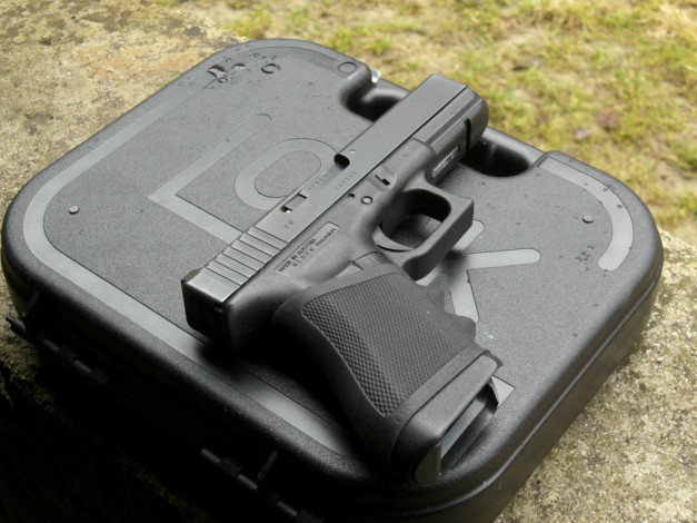 Обои картинки фото оружие, пистолеты