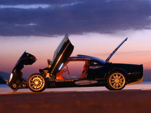 Картинка автомобили spyker