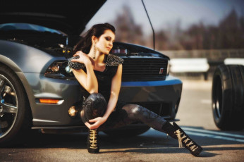 Картинка автомобили авто девушками сати казанова ford mustang