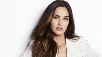 Картинка девушки megan+fox лицо шатенка актриса