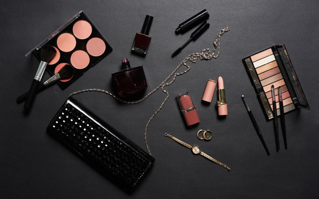 Обои картинки фото разное, косметические средства,  духи, тени, туш, помада