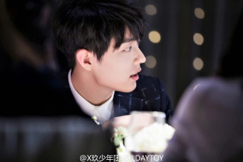 Картинка мужчины xiao+zhan актер лицо пиджак