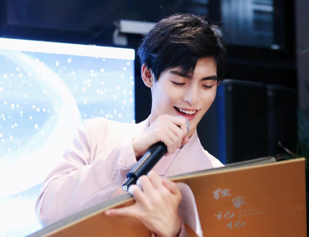 Обои картинки фото ван хао сюань, мужчины, wang hao xuan, ван, хао, сюань