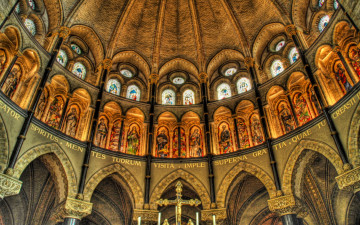 Картинка интерьер убранство роспись храма