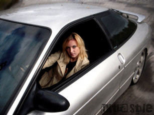 Картинка автомобили авто девушками