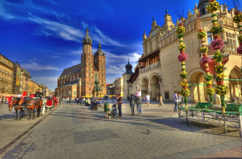 Картинка краков польша города улицы площади набережные собор карета дома