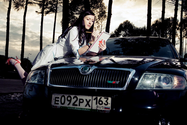 Обои картинки фото автомобили, авто, девушками