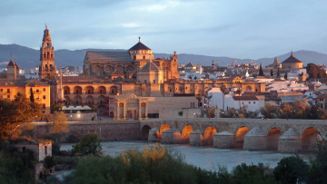 Картинка кордоба испания города панорамы мост здания крыши колокольня