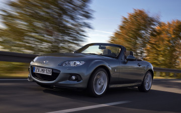 обоя автомобили, mazda