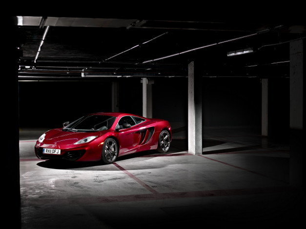 Обои картинки фото 2011, mclaren, mp4, 12c, автомобили, mp4-12c