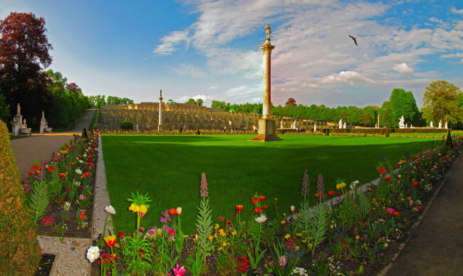 Обои картинки фото германия, бранденбург, потсдам, города, памятники, скульптуры, арт, объекты, цветы, площадь