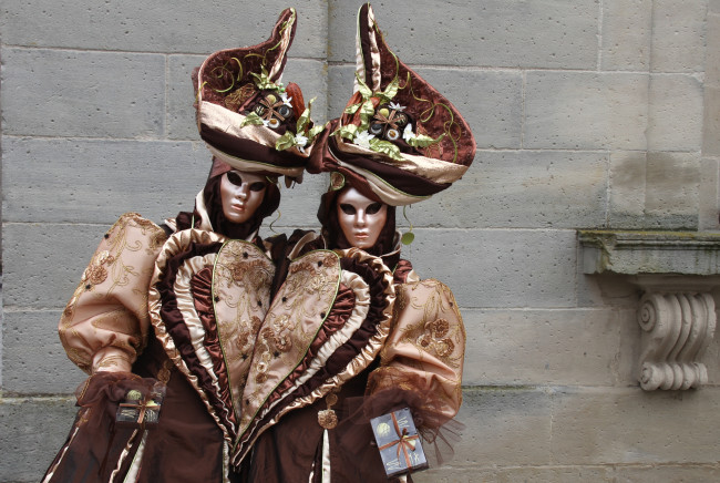 Обои картинки фото разное, маски, карнавальные, костюмы, карнавал, венеция